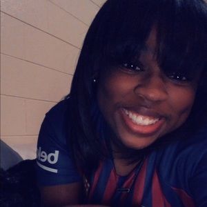 Meet your Posher, Briana